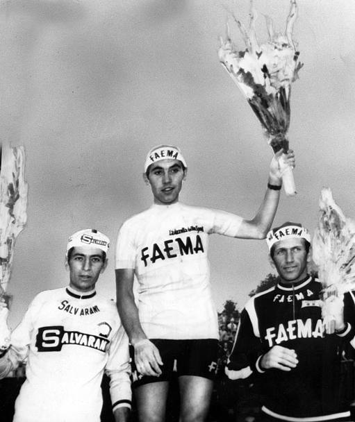 Il podio del Giro d&#39;Italia 1968: 1 Merckx, 2 Adorni, 3 Gimondi 